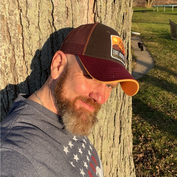 Meet your Posher, Keith - Picture 2 of 3